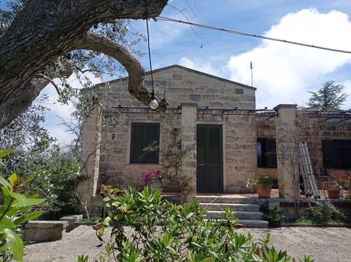 Casa Ulmi Con Piscina Bed & Breakfast Uggiano La Chiesa Eksteriør bilde